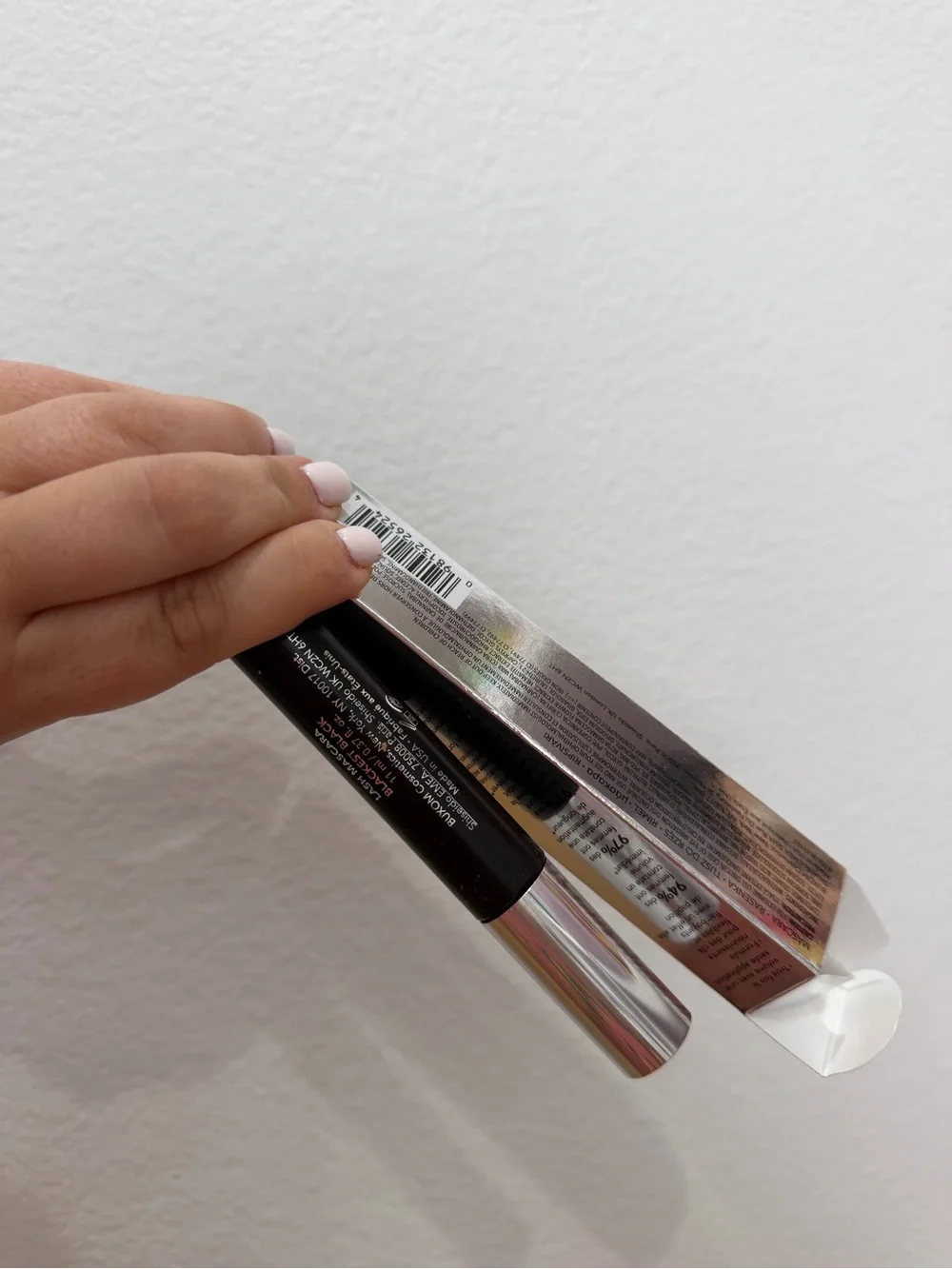 NEW BUXOM® LASH VOLUMIZING MASCARA